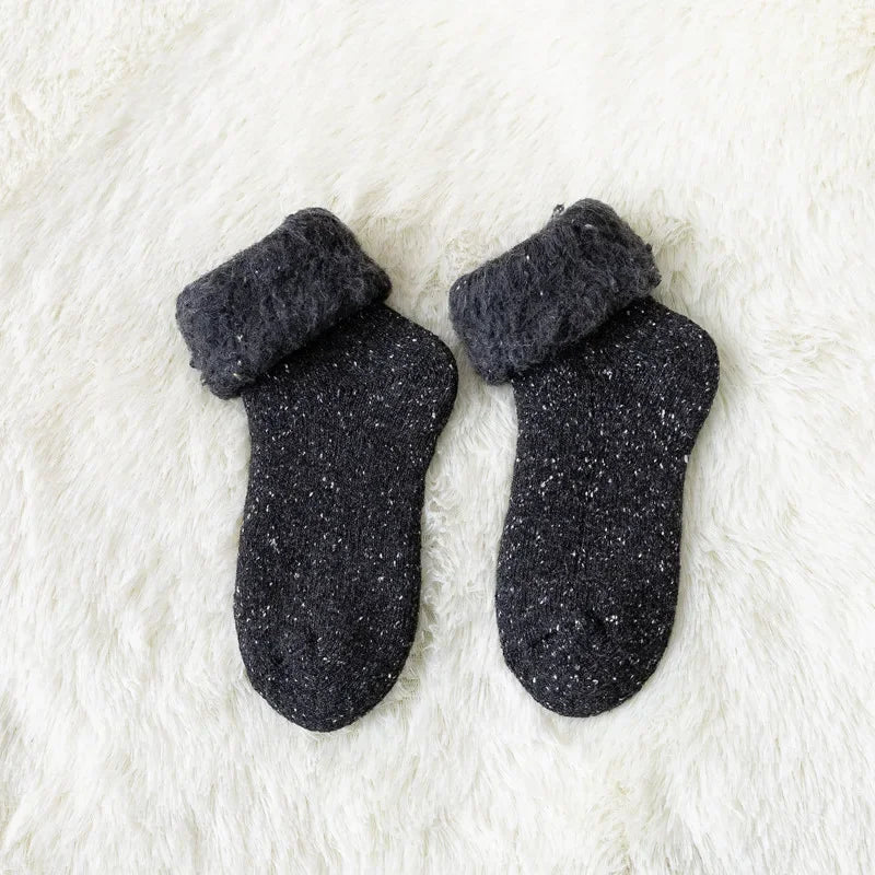 Thick Winter Wool Socks For Women Fuzzy Velvet Snow Hosiery Warm Crew Socks